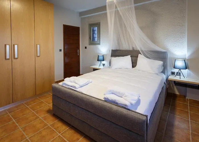 Anax Verga Villa