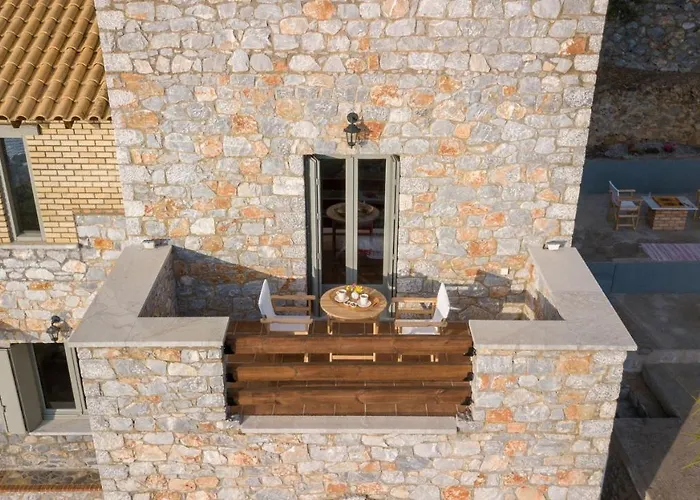 Anax Verga Villa
